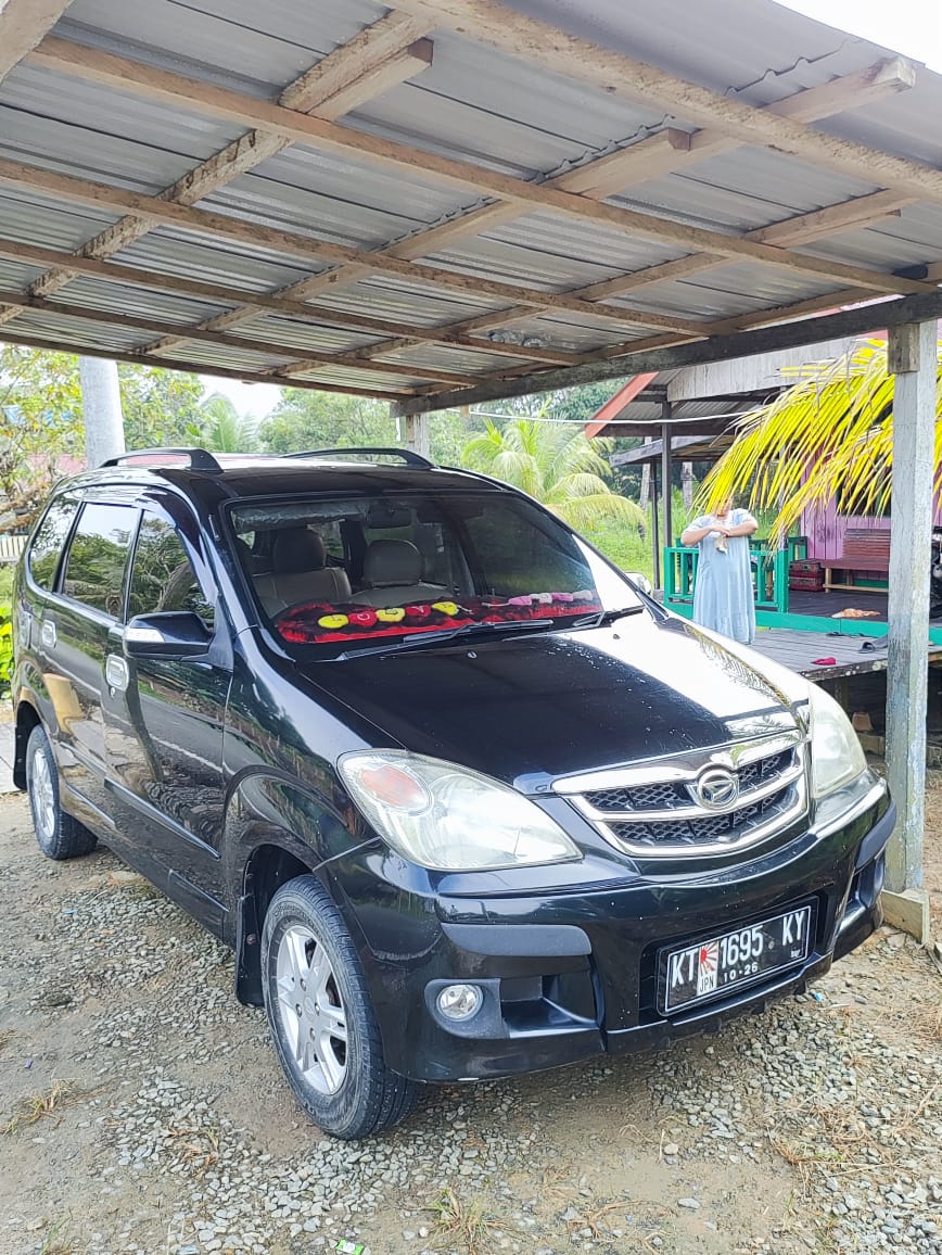 2011 Daihatsu Xenia  LI MC SPORTY 2011 Daihatsu Xenia  LI MC SPORTY