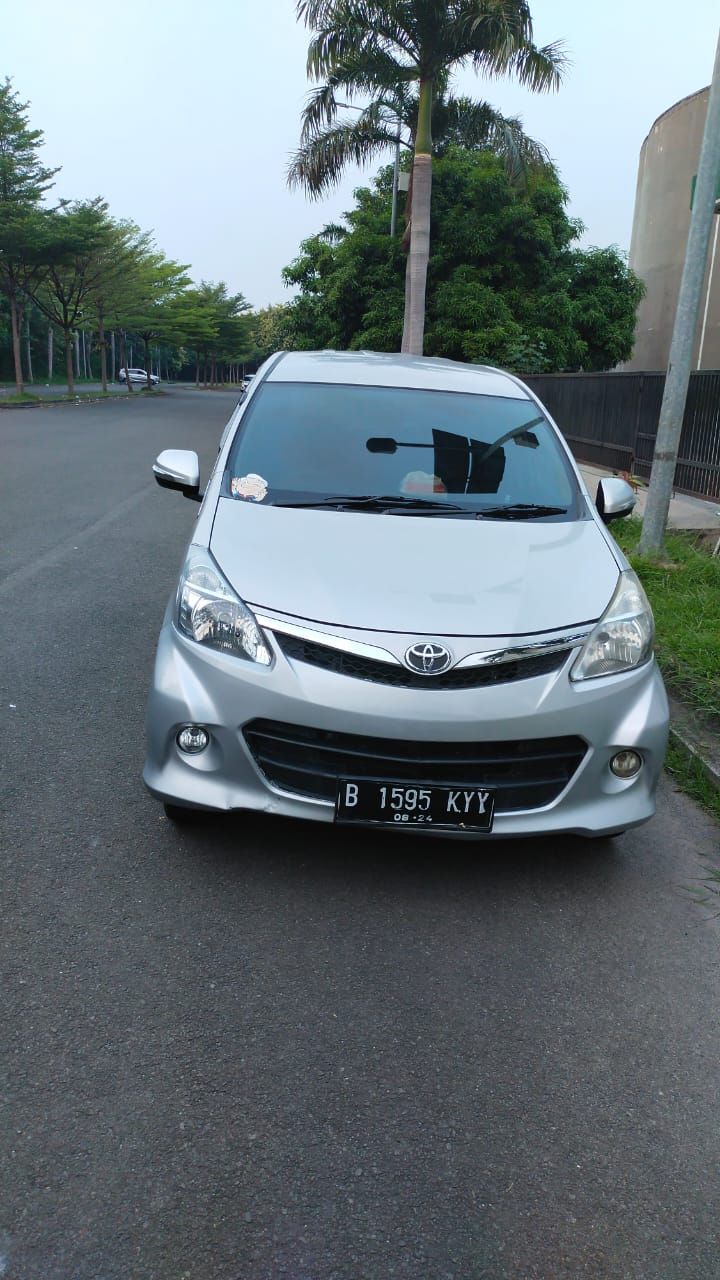 2015 Toyota Avanza Veloz  1500 VELOZ A/T 2015 Toyota Avanza Veloz  1500 VELOZ A/T