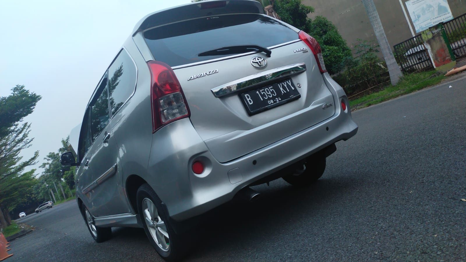 2015 Toyota Avanza Veloz  1500 VELOZ A/T 2015 Toyota Avanza Veloz  1500 VELOZ A/T