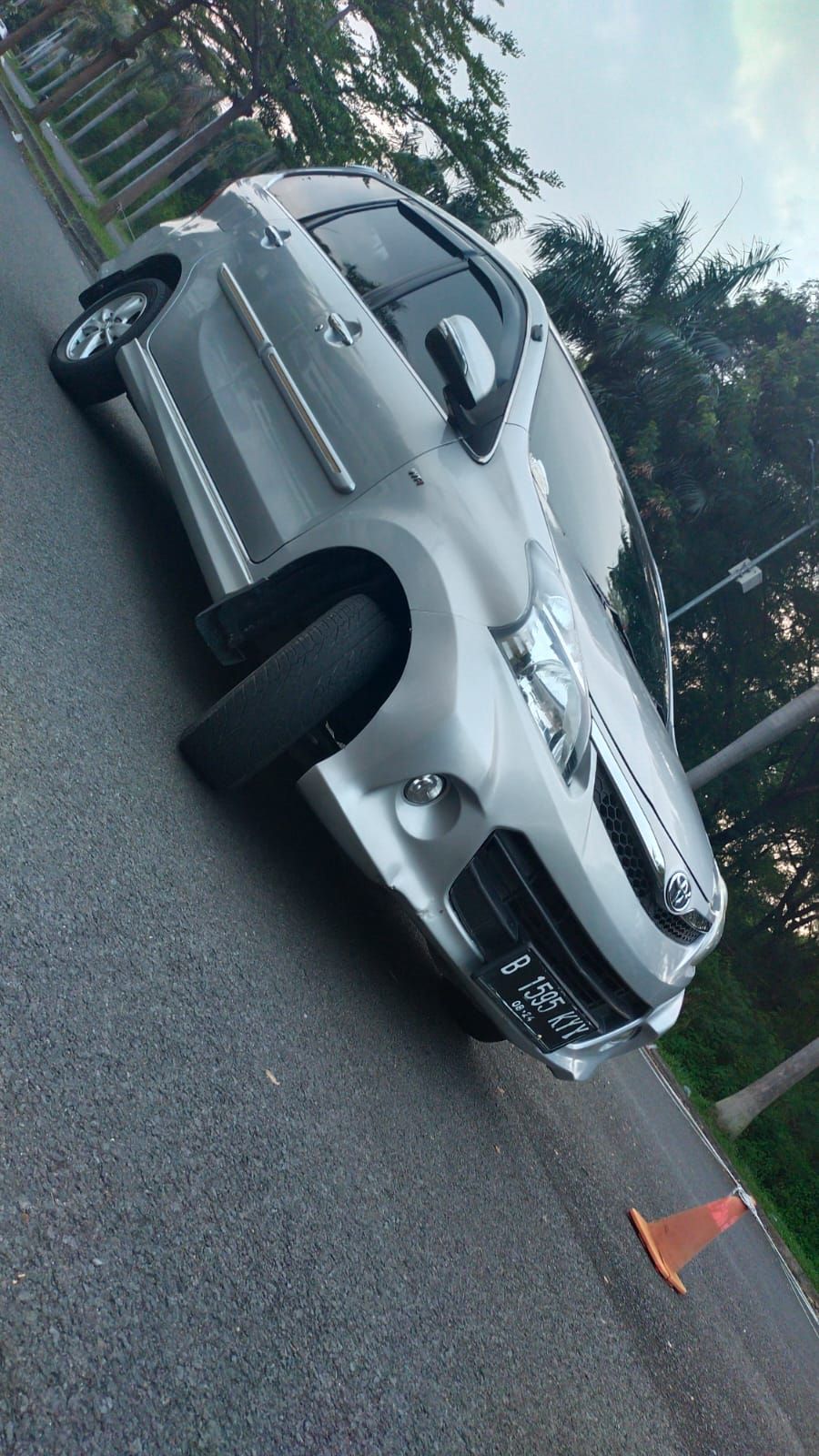 2015 Toyota Avanza Veloz  1500 VELOZ A/T 2015 Toyota Avanza Veloz  1500 VELOZ A/T