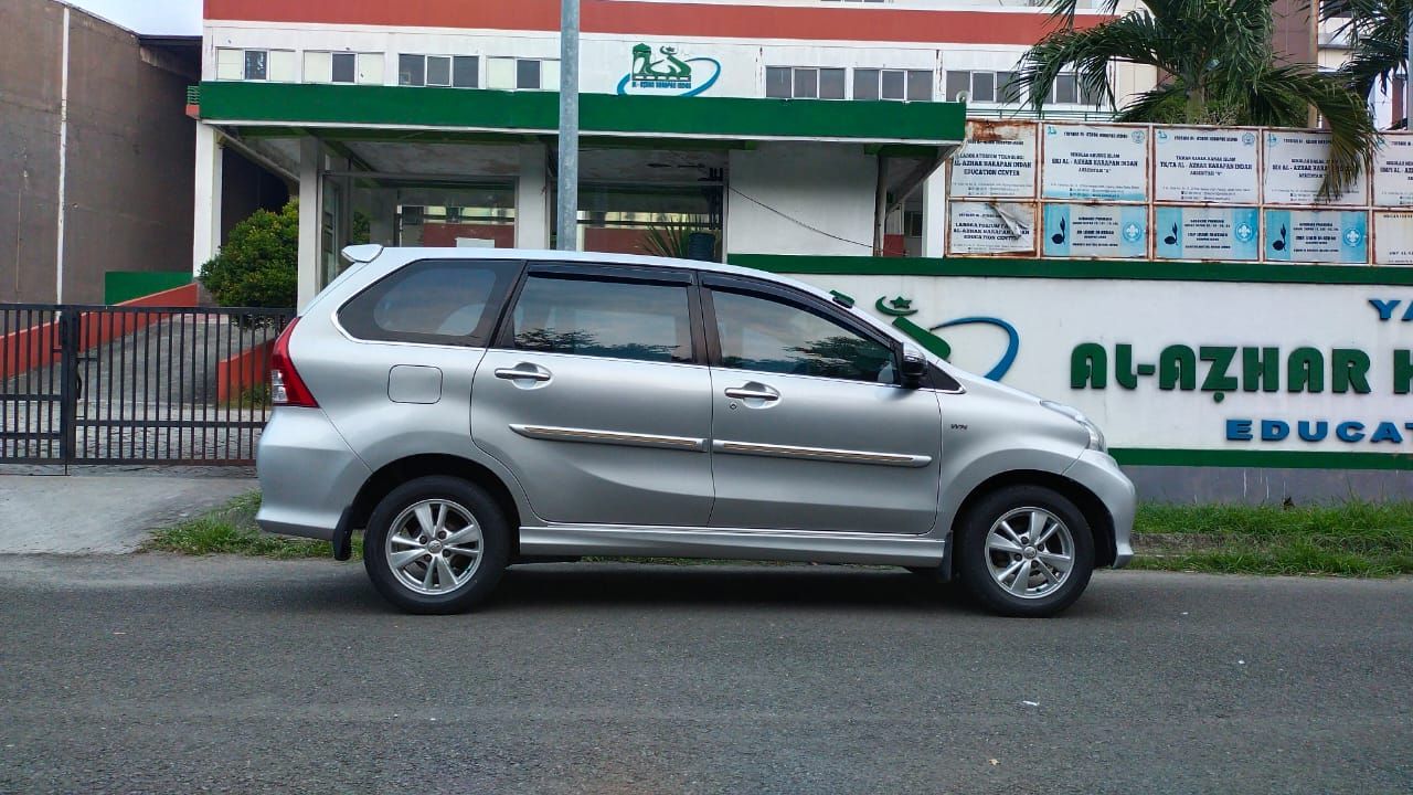 2015 Toyota Avanza Veloz  1500 VELOZ A/T 2015 Toyota Avanza Veloz  1500 VELOZ A/T