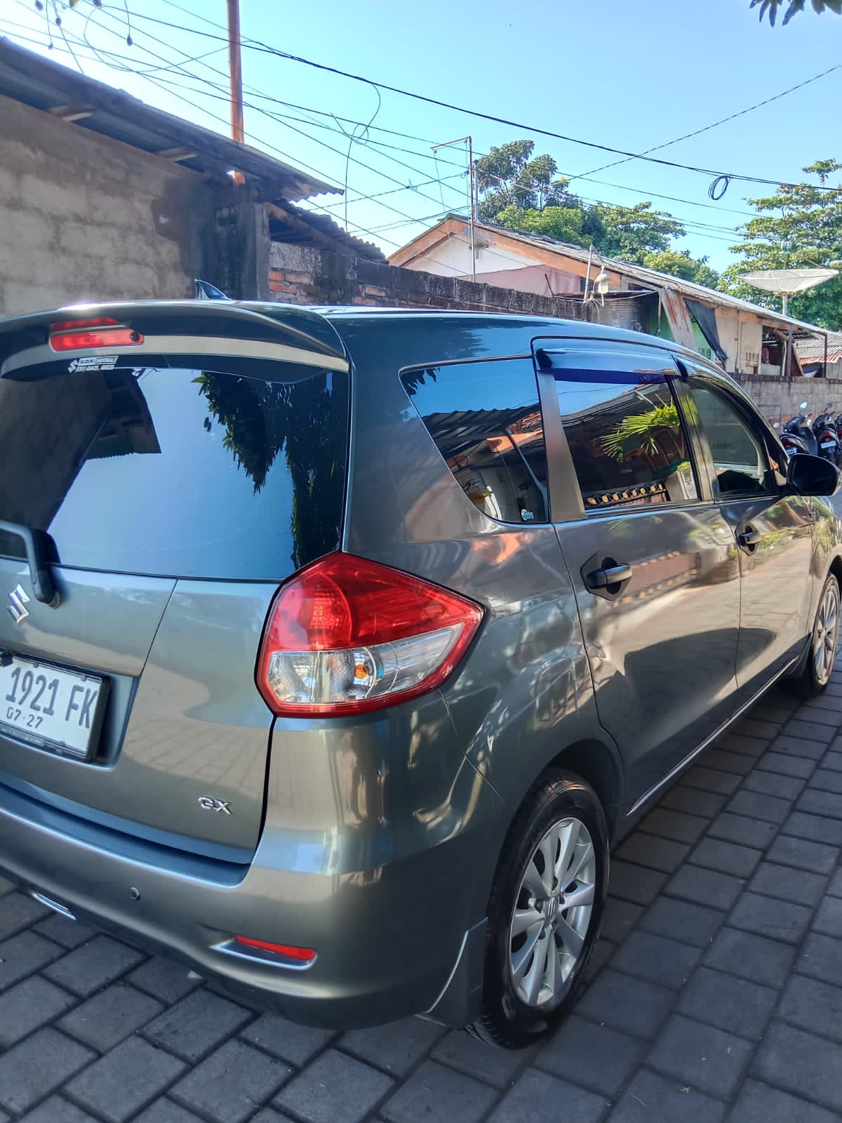 2012 Suzuki Ertiga  2012 Suzuki Ertiga