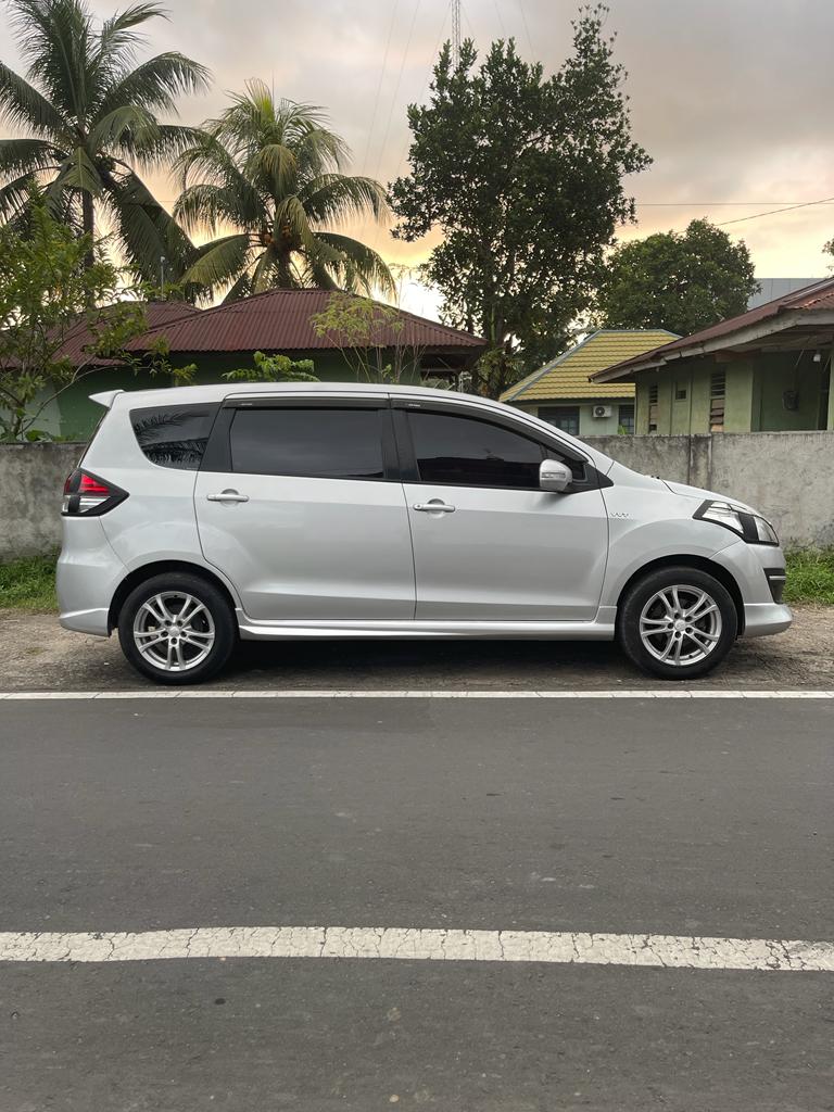 2015 Suzuki Ertiga  1.4 GL MT SPORTY 2015 Suzuki Ertiga  1.4 GL MT SPORTY