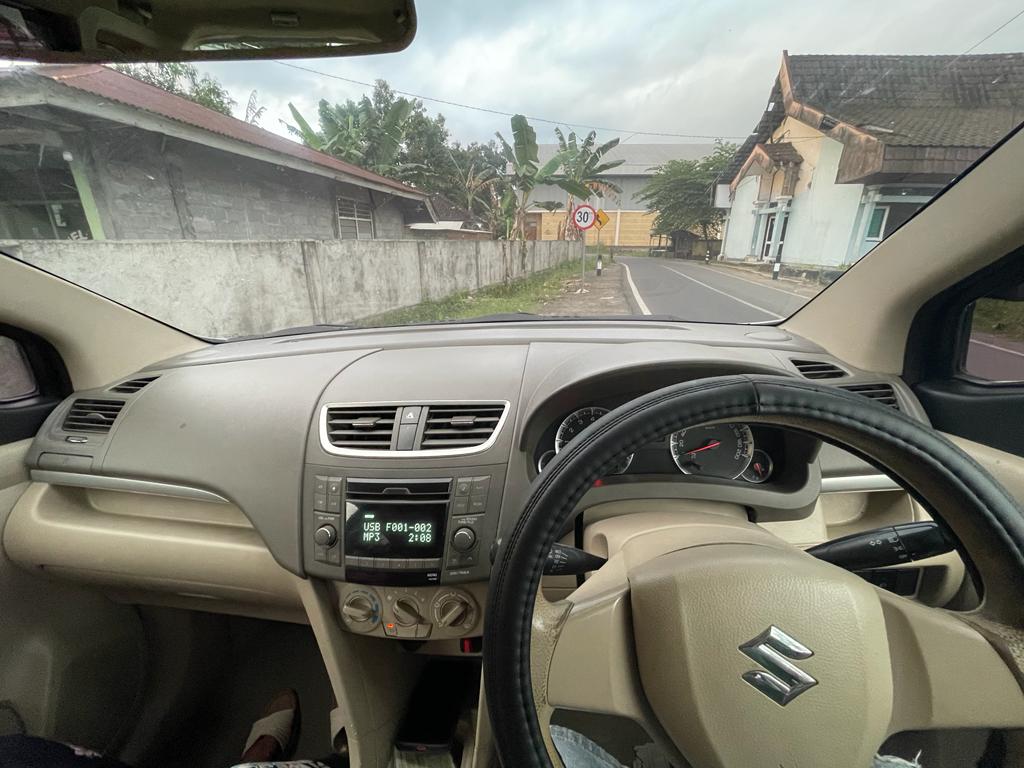 2015 Suzuki Ertiga  1.4 GL MT SPORTY 2015 Suzuki Ertiga  1.4 GL MT SPORTY