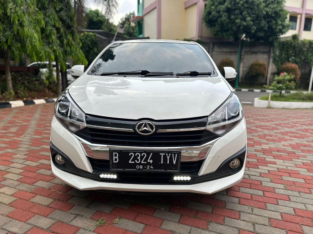 Used 2019 Daihatsu Ayla 1.2L R MT ADS 1.2L R MT ADS