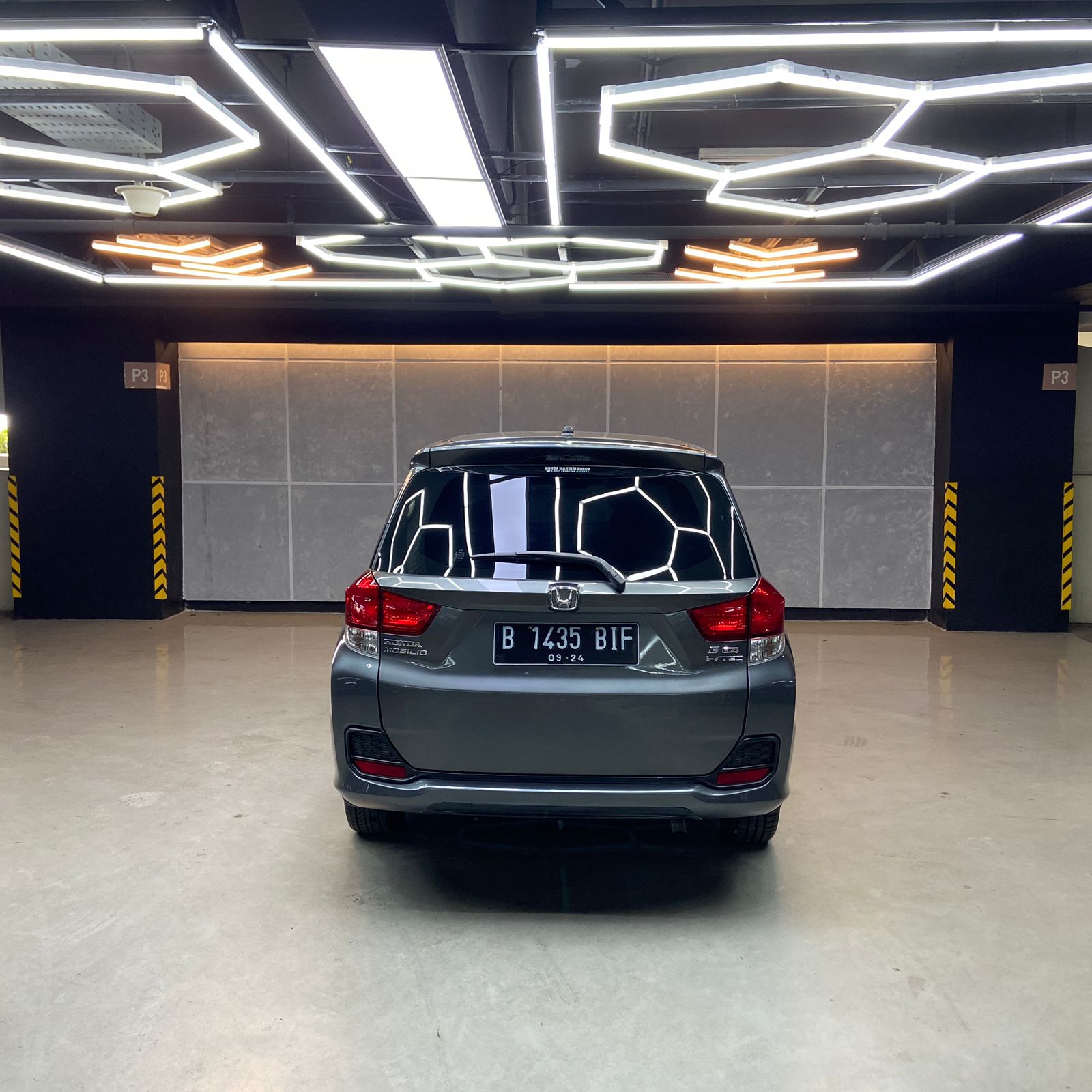 2014 Honda Mobilio  1.5 E M CVT CKD 2014 Honda Mobilio  1.5 E M CVT CKD