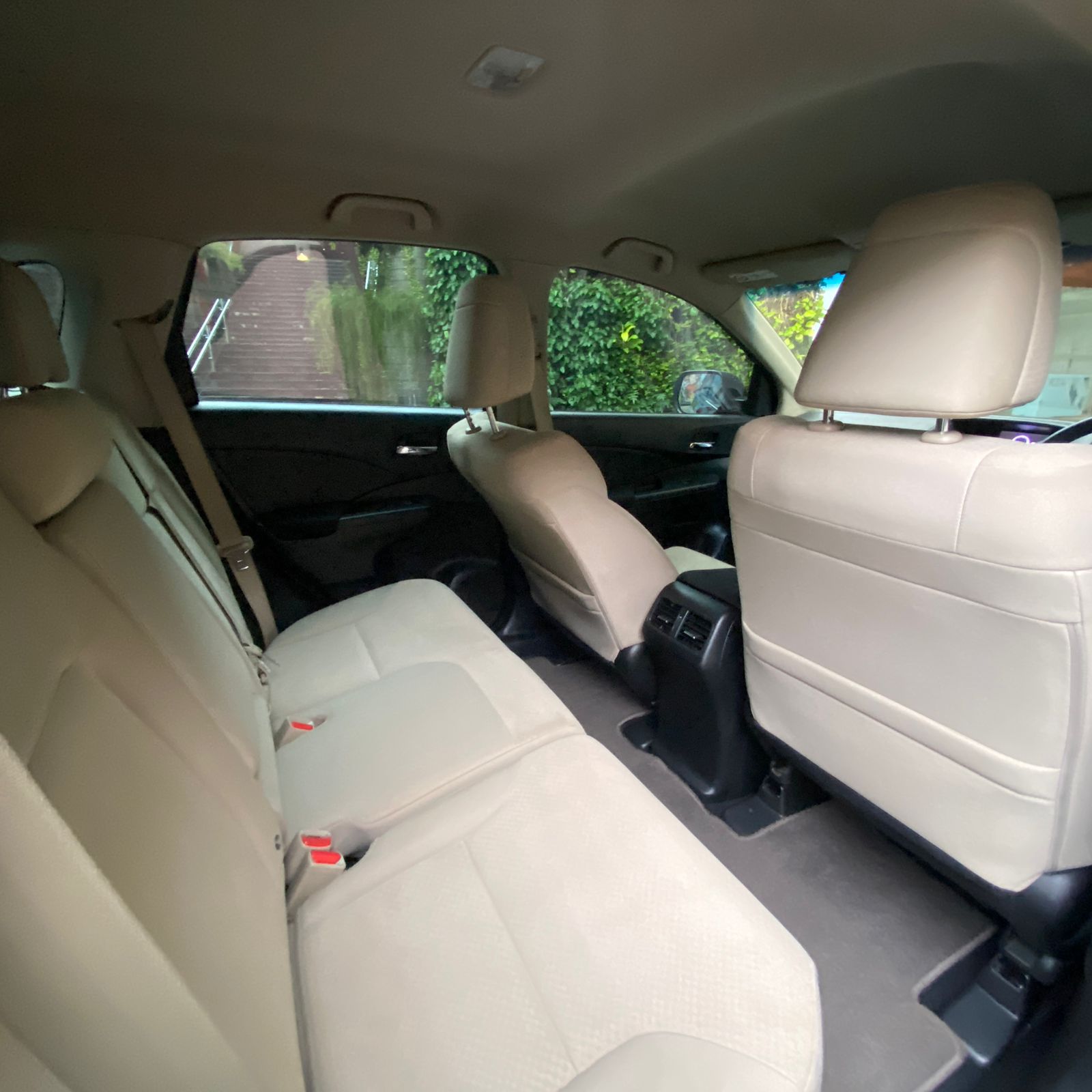 2015 Honda CRV  2.0L AT 2015 Honda CRV  2.0L AT