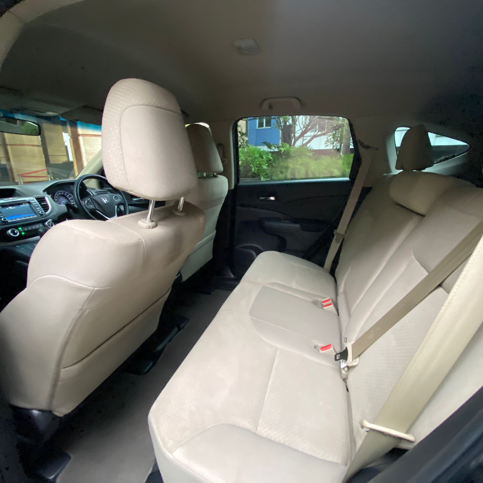 2015 Honda CRV  2.0L AT 2015 Honda CRV  2.0L AT