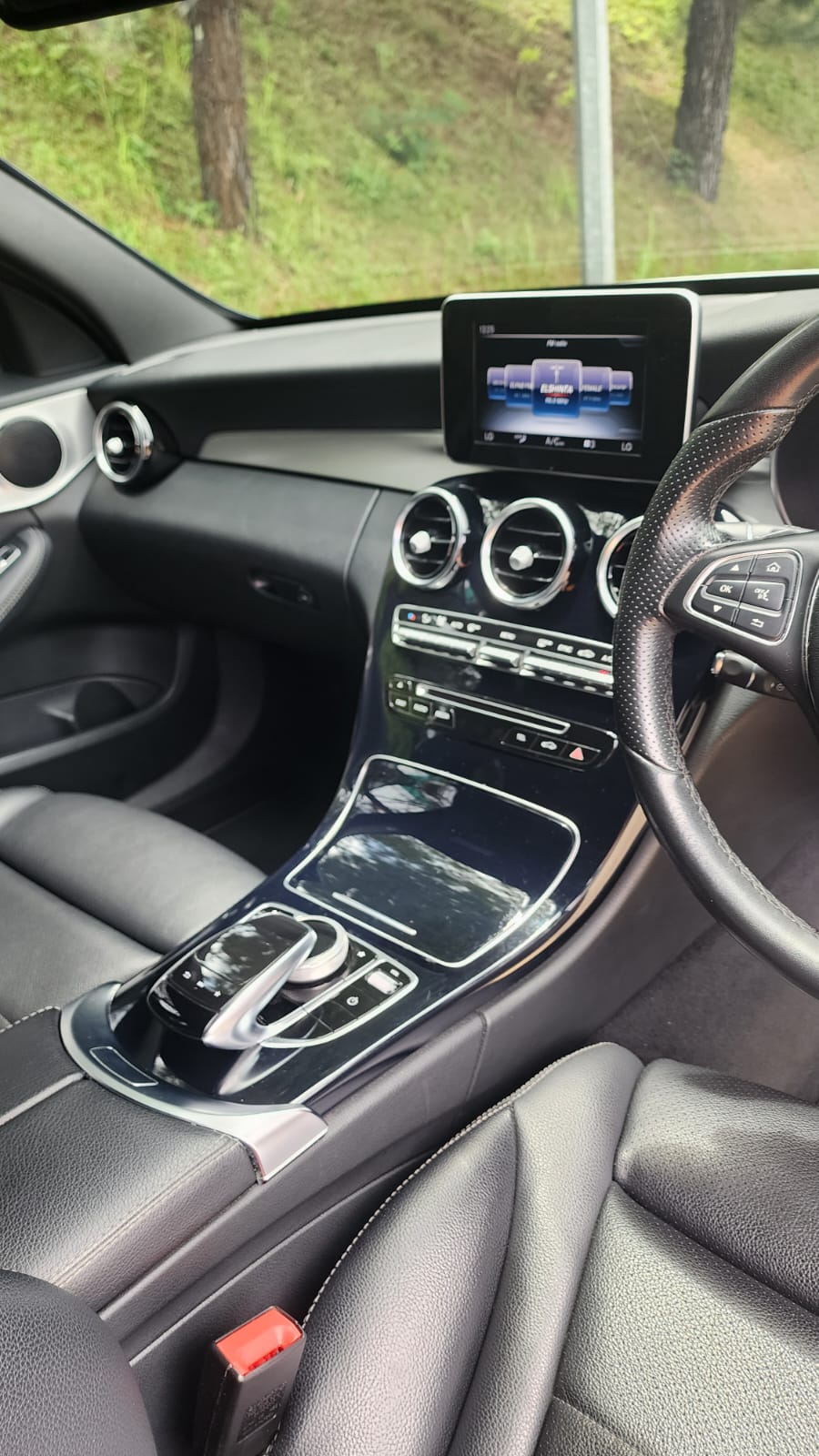 2017 Mercedes Benz C-Class  C200 2017 Mercedes Benz C-Class  C200