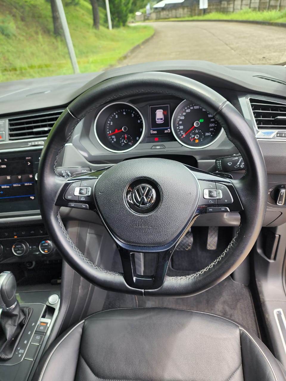 2017 Volkswagen Tiguan 1.4 TSI 2017 Volkswagen Tiguan 1.4 TSI