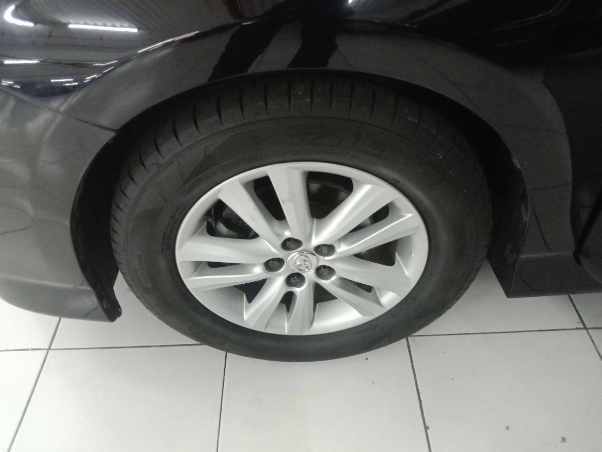 2010 Toyota Wish 1.8 A/T FULL SPEC 2010 Toyota Wish 1.8 A/T FULL SPEC