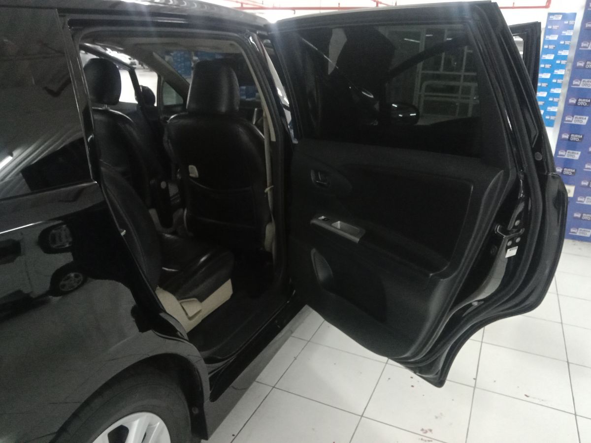 2010 Toyota Wish 1.8 A/T FULL SPEC 2010 Toyota Wish 1.8 A/T FULL SPEC