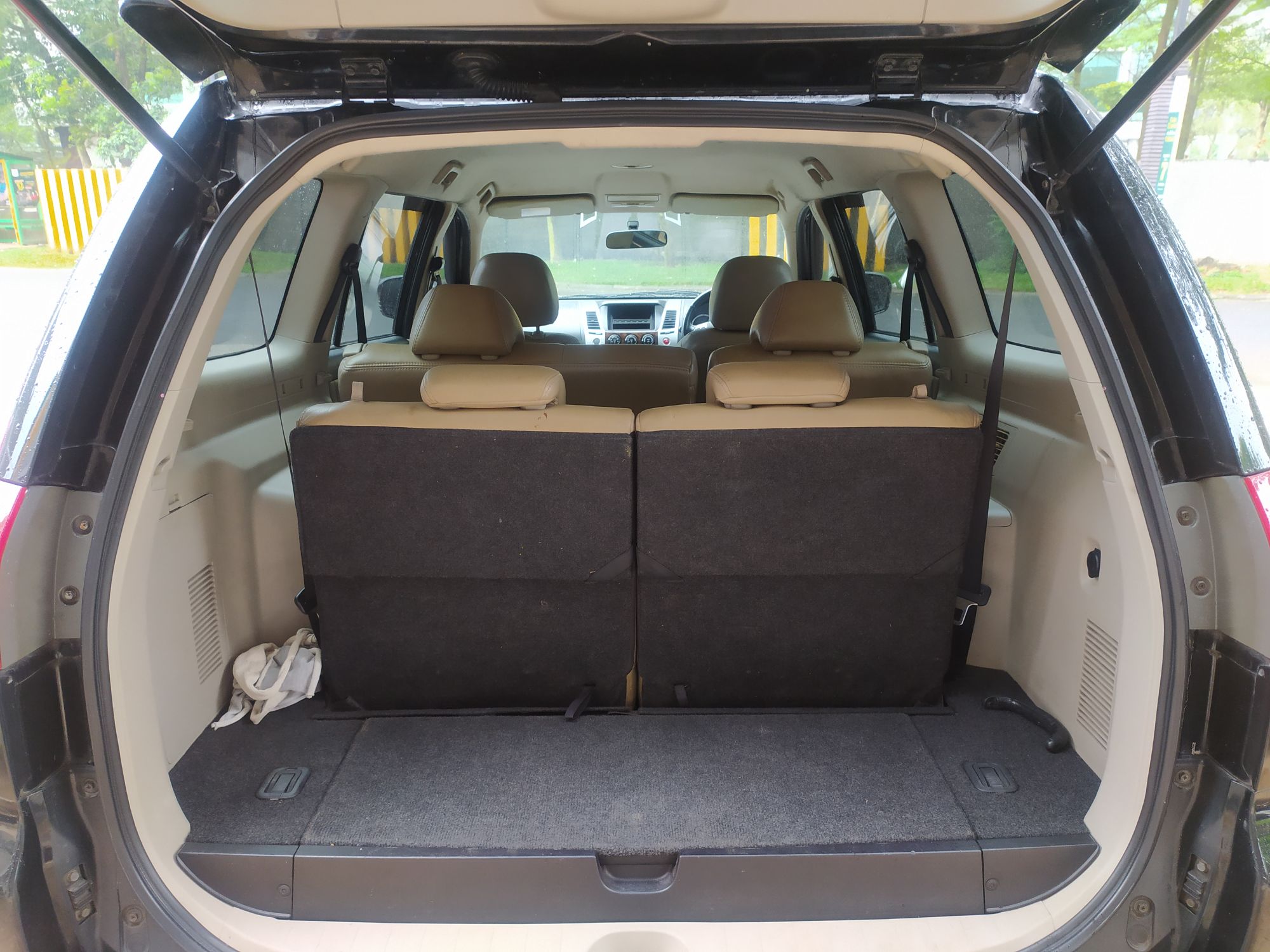 2010 Mitsubishi Pajero Sport Exceed AT 4x2 2010 Mitsubishi Pajero Sport Exceed AT 4x2