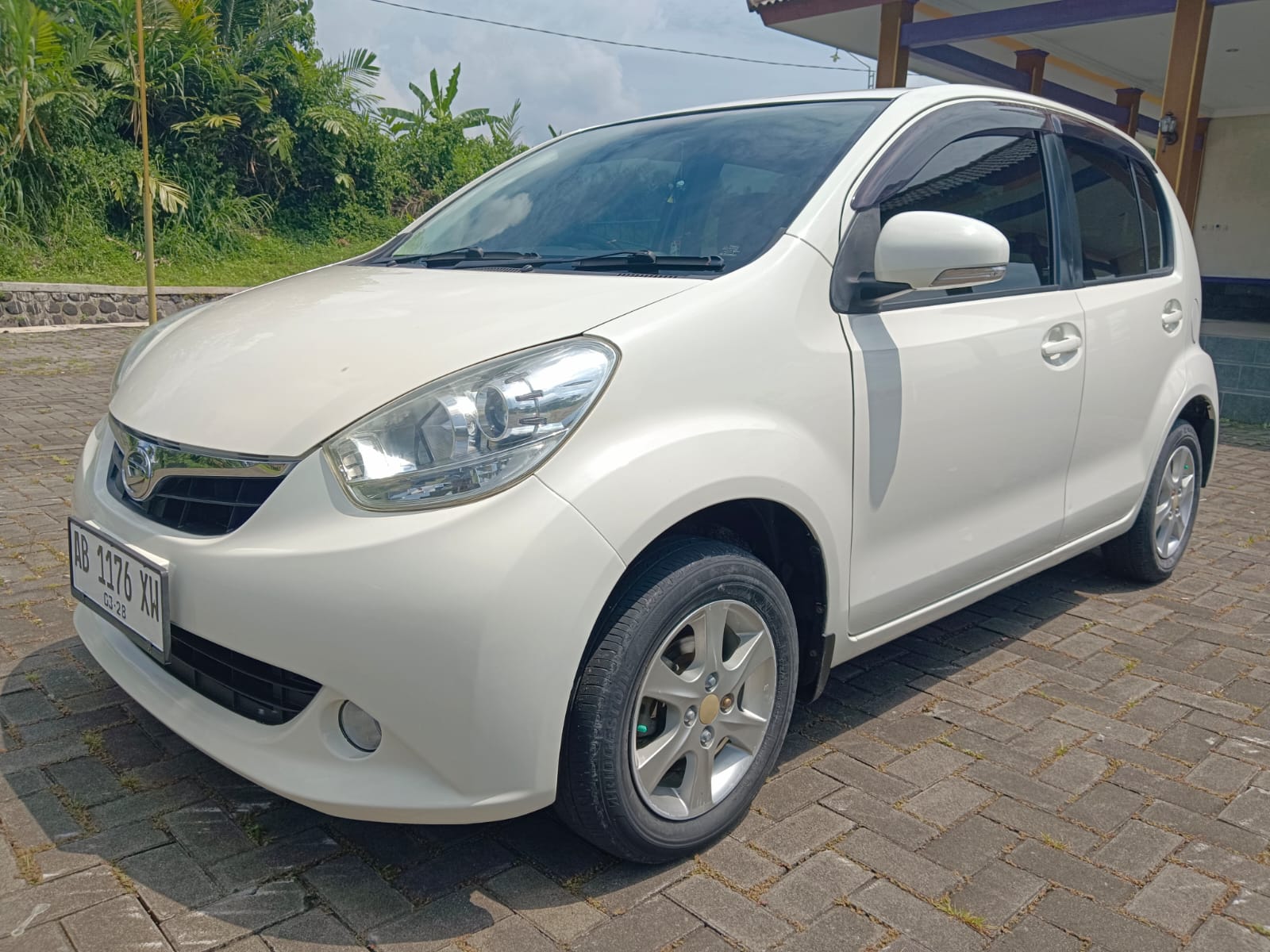 2013 Daihatsu Sirion 2013 Daihatsu Sirion