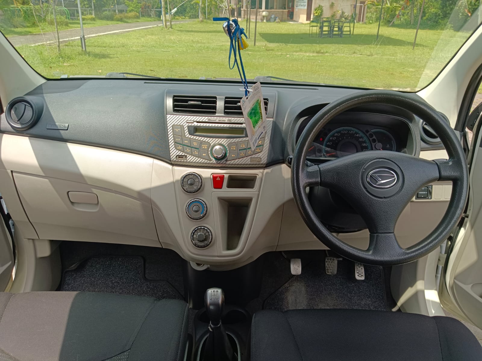 2013 Daihatsu Sirion 2013 Daihatsu Sirion