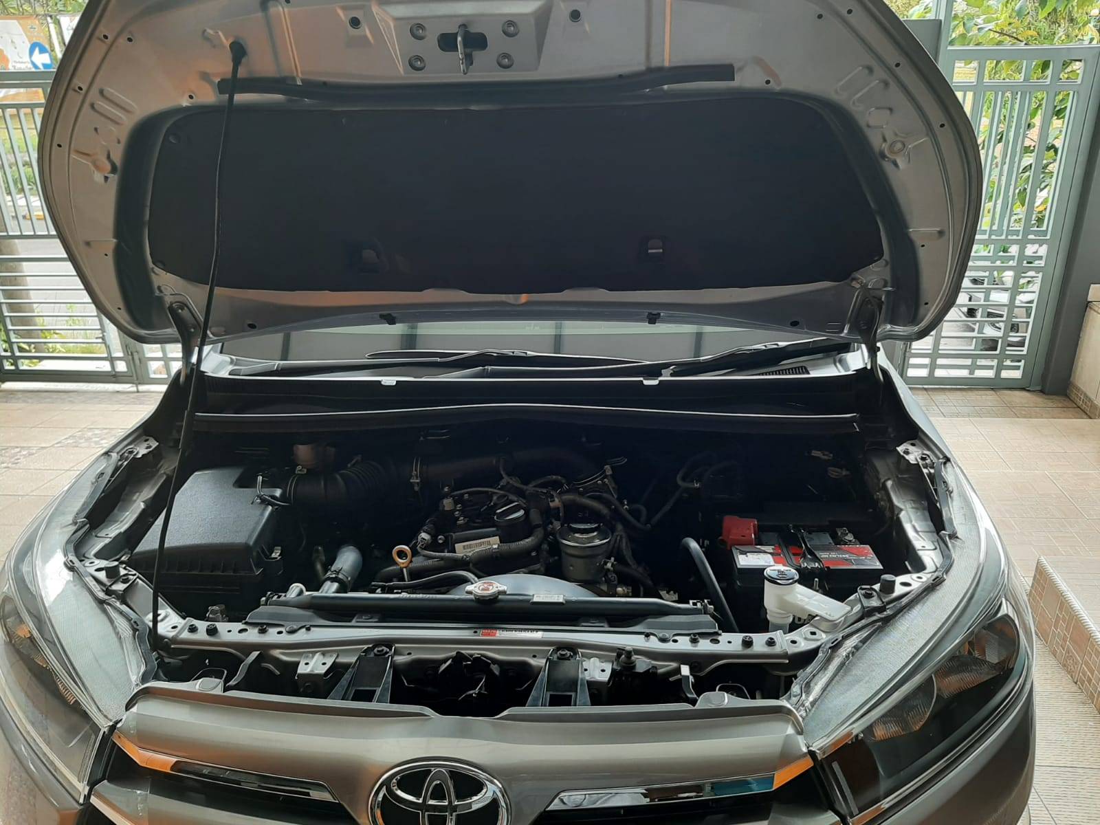 2017 Toyota Kijang Innova 2.0 V AT 2017 Toyota Kijang Innova 2.0 V AT