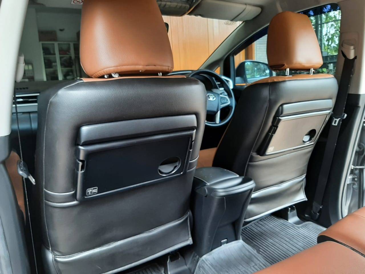 2017 Toyota Kijang Innova 2.0 V AT 2017 Toyota Kijang Innova 2.0 V AT