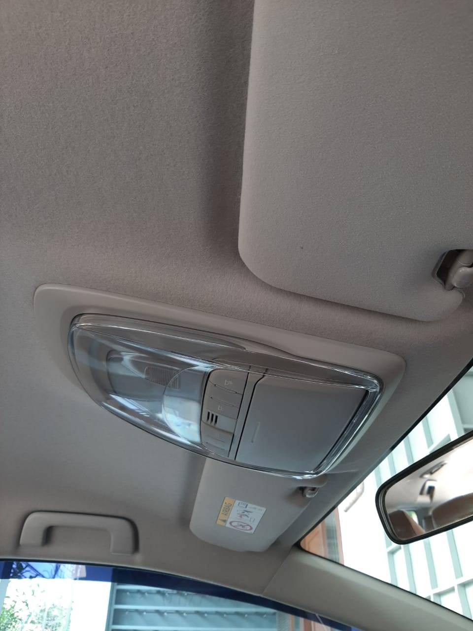 2017 Toyota Kijang Innova 2.0 V AT 2017 Toyota Kijang Innova 2.0 V AT