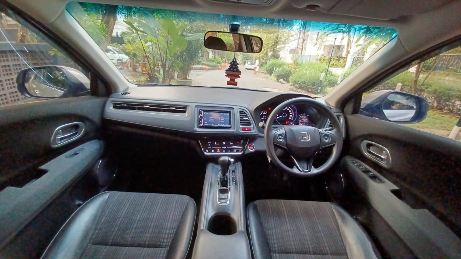 2015 Honda HRV 1.5L E CVT 2015 Honda HRV 1.5L E CVT