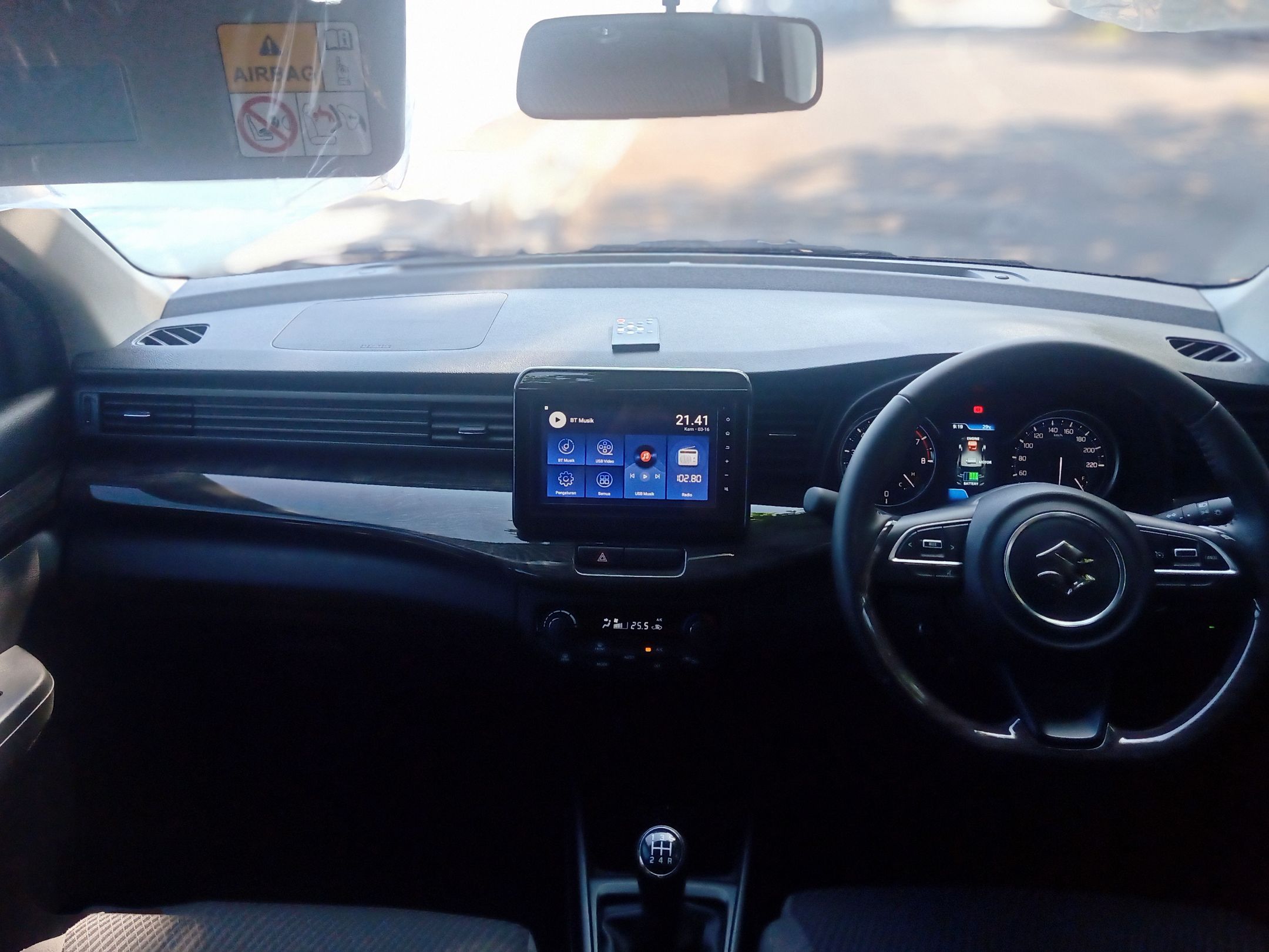 2022 Suzuki Ertiga GX MT 2022 Suzuki Ertiga GX MT