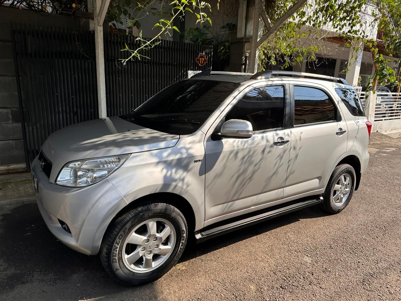 2007 Daihatsu Terios 1.5L TX AT ELEGANT 2007 Daihatsu Terios 1.5L TX AT ELEGANT