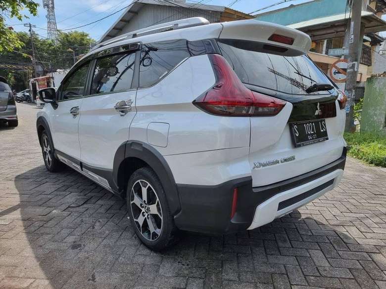2021 Mitsubishi Xpander Cross  PREMIUM PACKAGE 1.5 SV Bensin AT 2021 Mitsubishi Xpander Cross  PREMIUM PACKAGE 1.5 SV Bensin AT