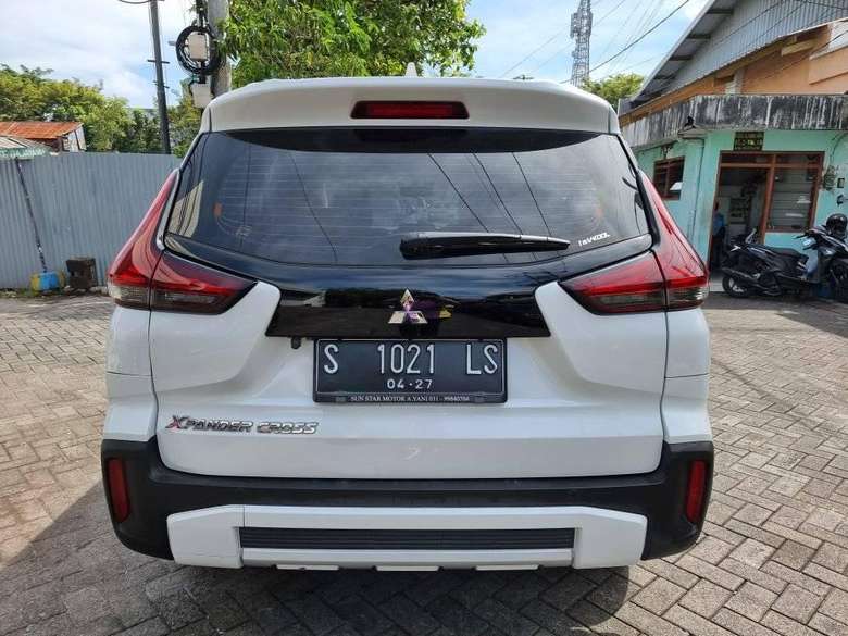 2021 Mitsubishi Xpander Cross  PREMIUM PACKAGE 1.5 SV Bensin AT 2021 Mitsubishi Xpander Cross  PREMIUM PACKAGE 1.5 SV Bensin AT