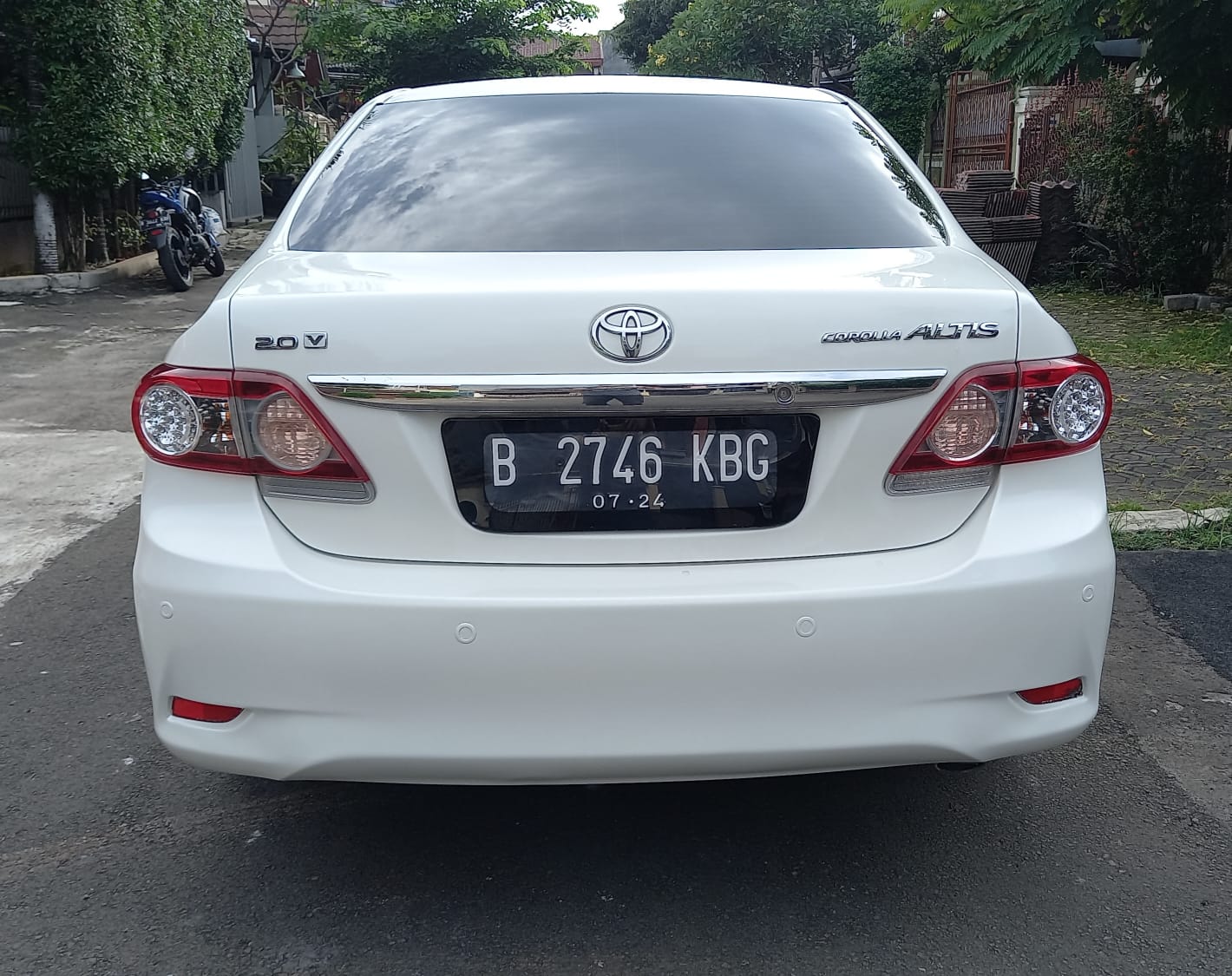 2013 Toyota Corolla Altis 2013 Toyota Corolla Altis