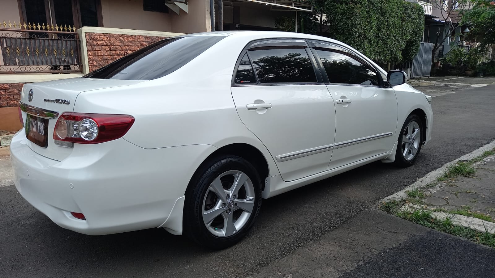 2013 Toyota Corolla Altis 2013 Toyota Corolla Altis