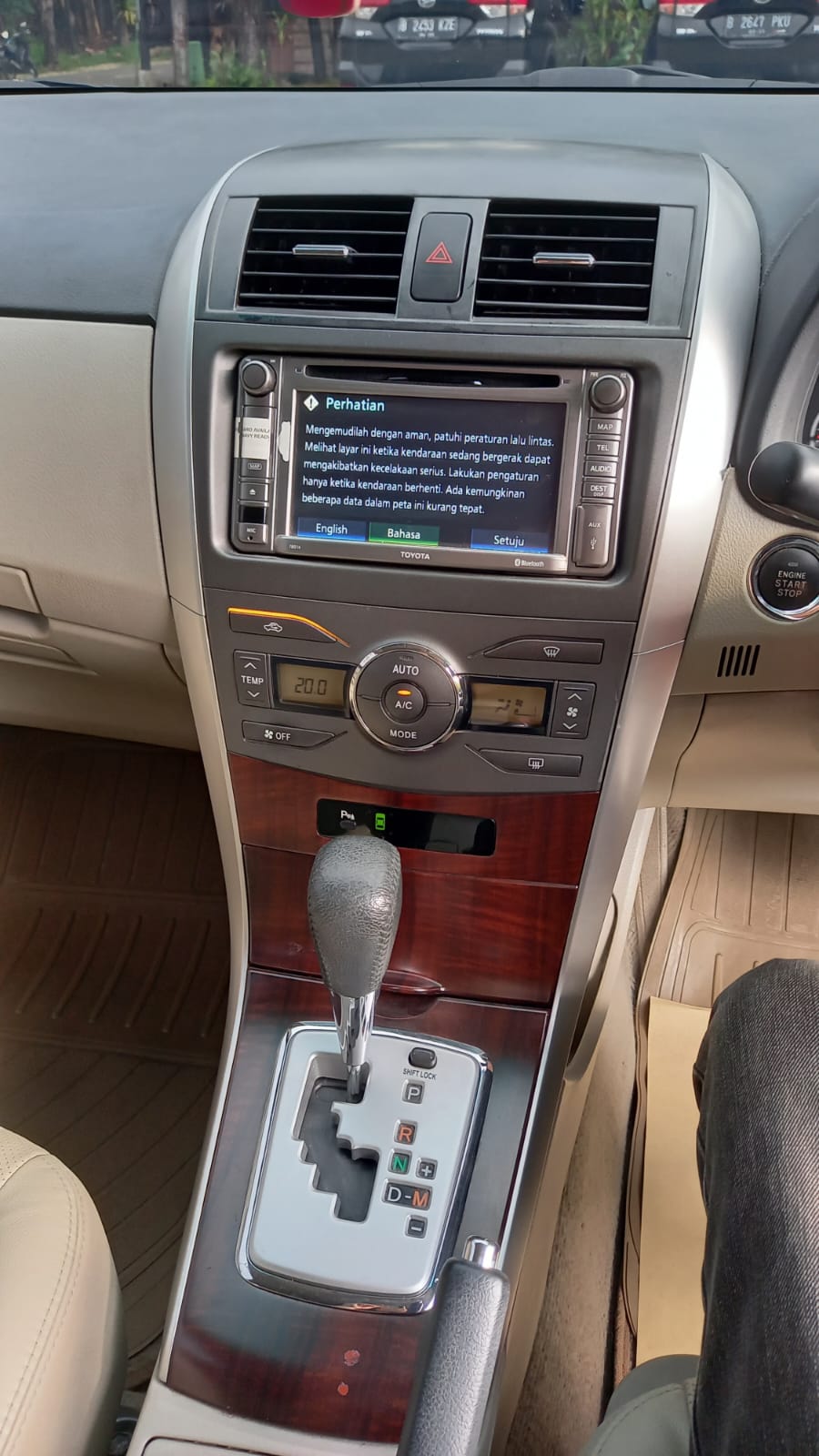 2013 Toyota Corolla Altis 2013 Toyota Corolla Altis