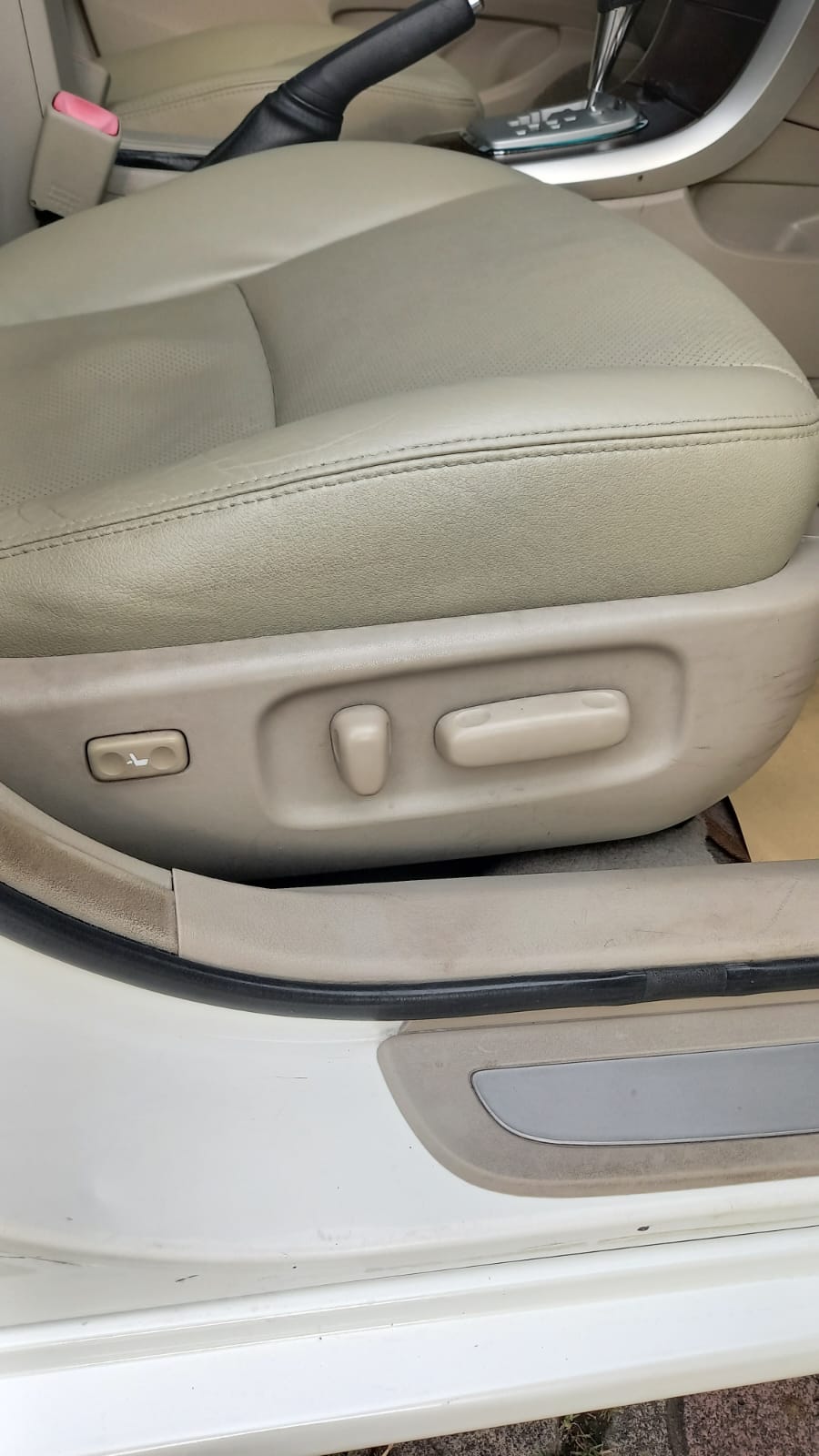 2013 Toyota Corolla Altis 2013 Toyota Corolla Altis