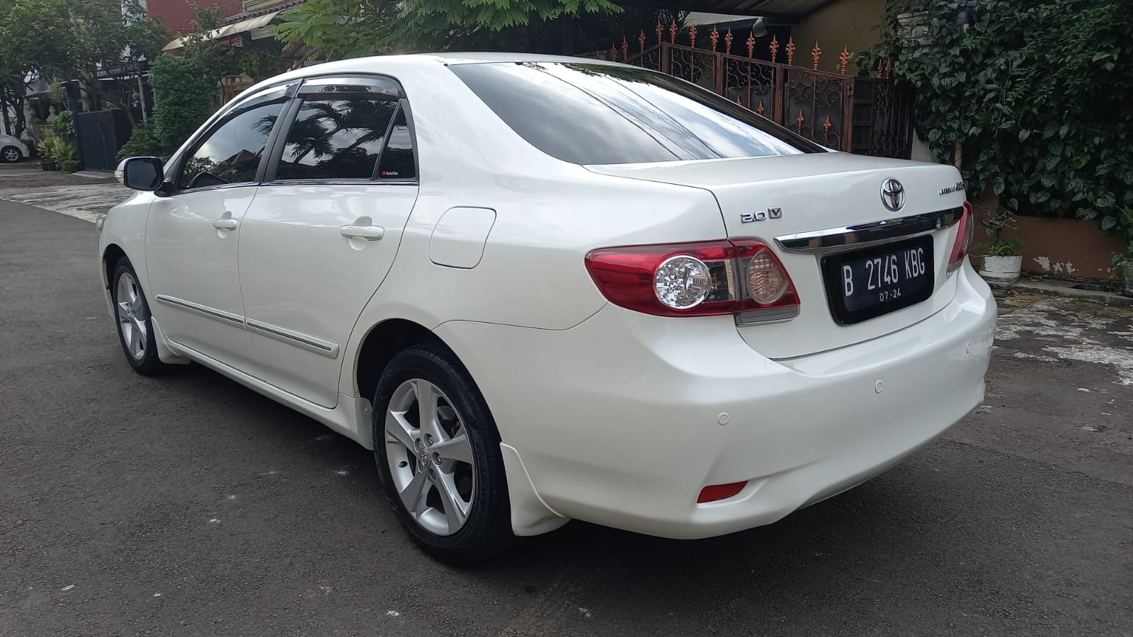 2013 Toyota Corolla Altis 2013 Toyota Corolla Altis