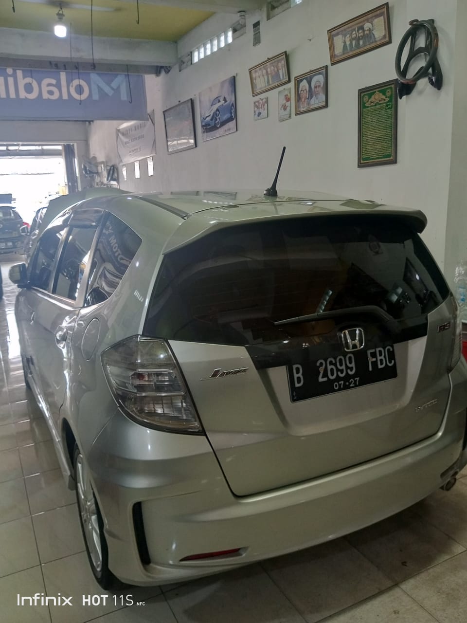 2013 Honda Jazz  1.5L RS AT 2013 Honda Jazz  1.5L RS AT