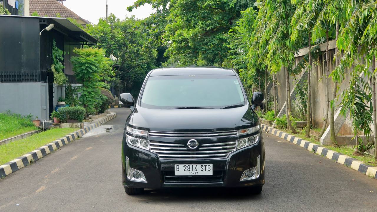 Used 2012 Nissan Elgrand 3.5 AT HWS AUTECH 3.5 AT HWS AUTECH for sale