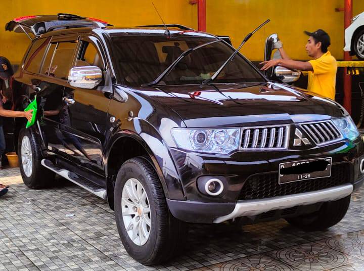 2011 Mitsubishi Pajero EXCEED 2.5L AT 2011 Mitsubishi Pajero EXCEED 2.5L AT