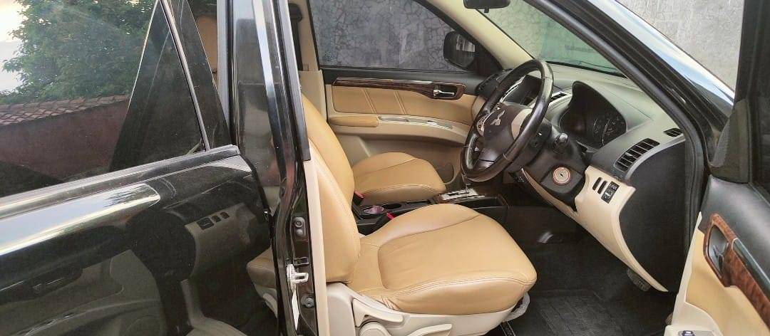 2011 Mitsubishi Pajero EXCEED 2.5L AT 2011 Mitsubishi Pajero EXCEED 2.5L AT