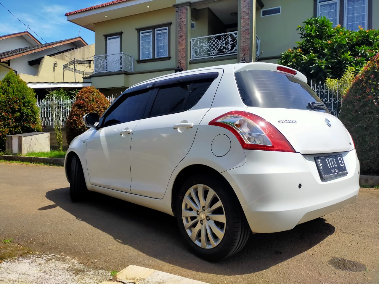 2014 Suzuki Swift 2014 Suzuki Swift