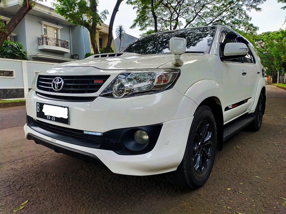 2015 Toyota Fortuner 