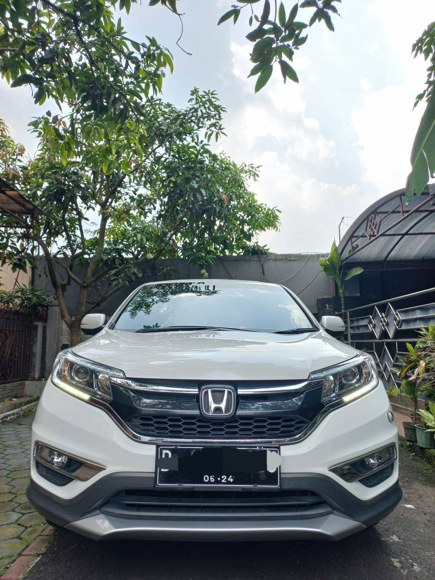 2015 Honda CRV  2.4L Prestige AT 2015 Honda CRV  2.4L Prestige AT