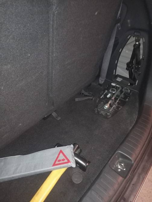 2016 Honda BRV E CVT PRESTIGE 1.5L AT 2016 Honda BRV E CVT PRESTIGE 1.5L AT