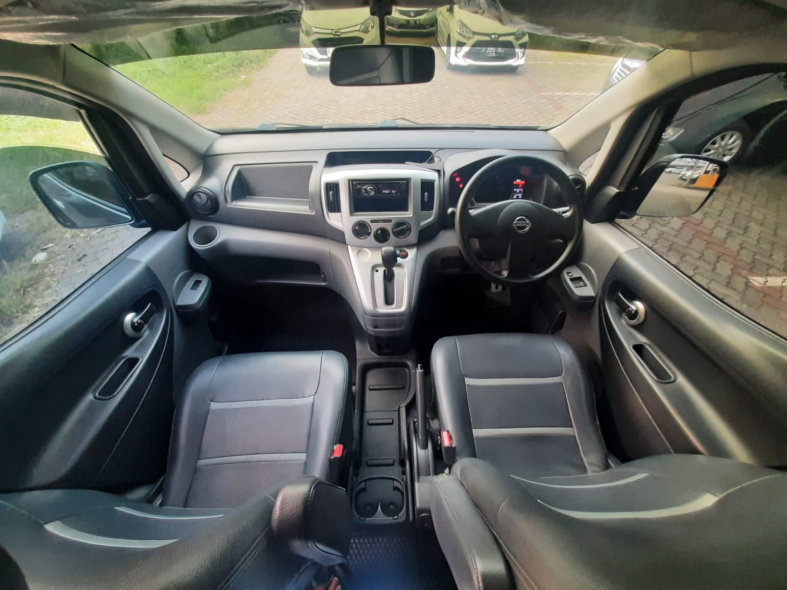 2013 Nissan Evalia 2013 Nissan Evalia