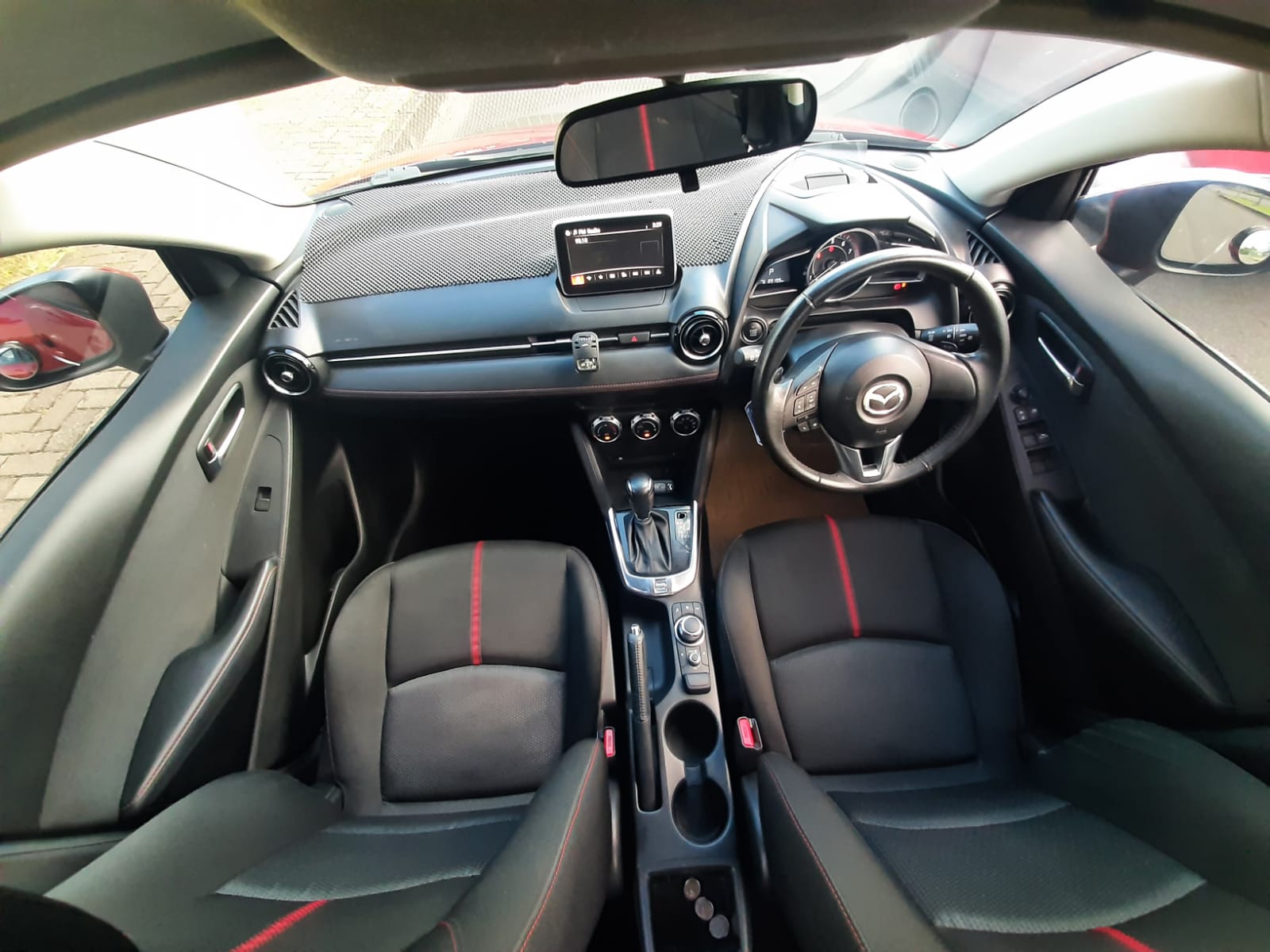 2015 Mazda 2 2015 Mazda 2