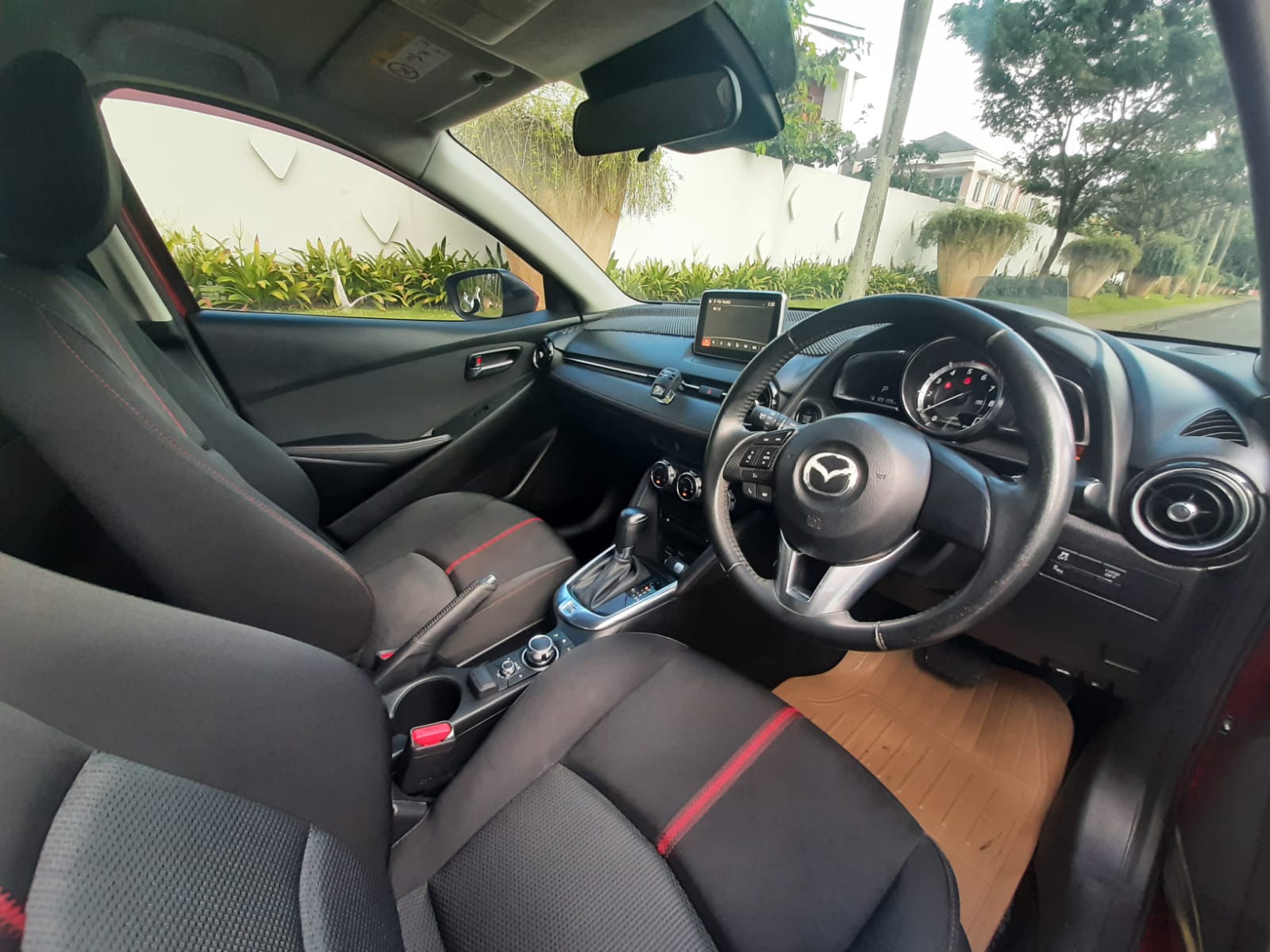 2015 Mazda 2 2015 Mazda 2