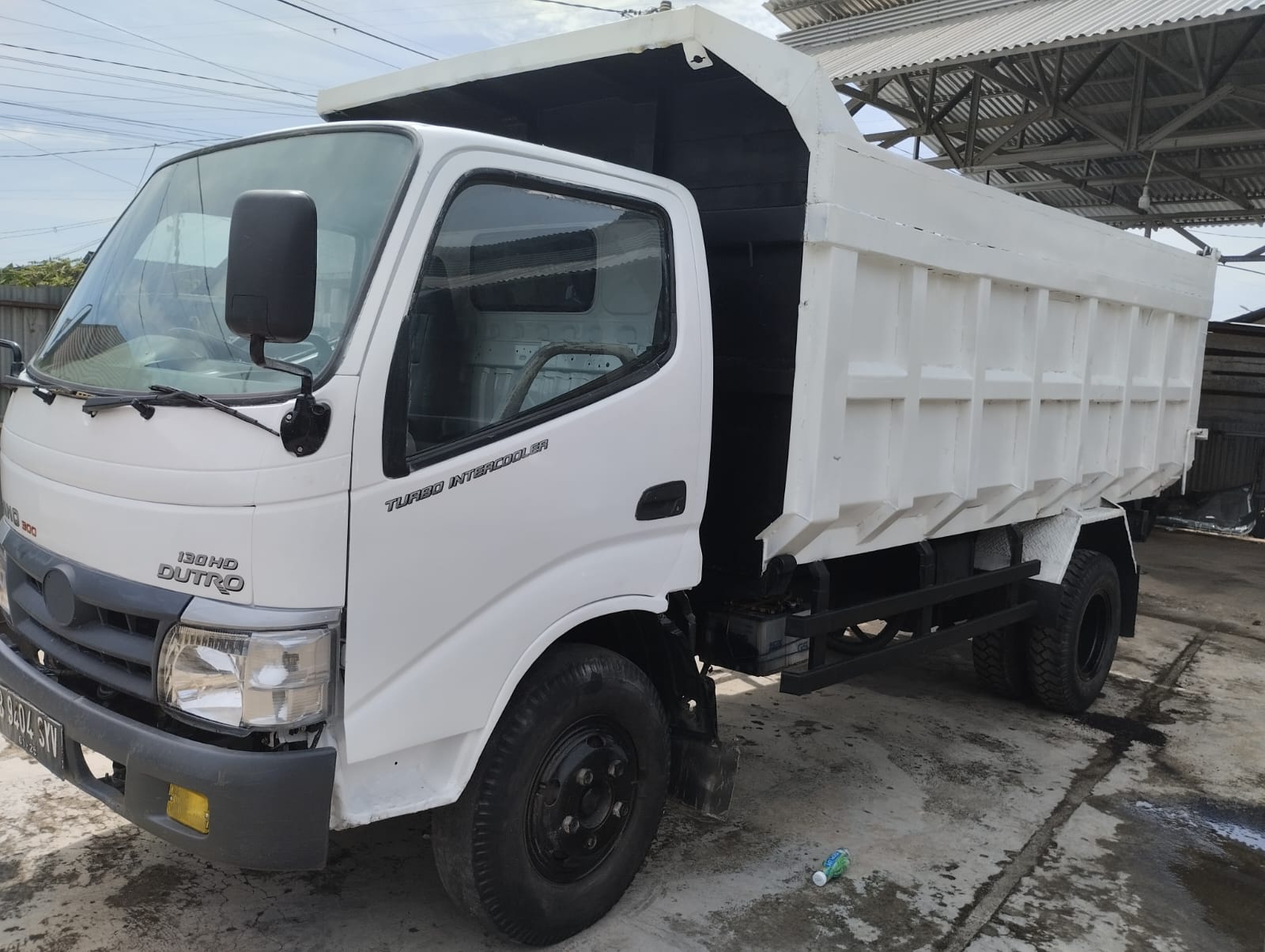 2014 Mitsubishi Pajero Sport Exceed MT 4x2 2014 Mitsubishi Pajero Sport Exceed MT 4x2