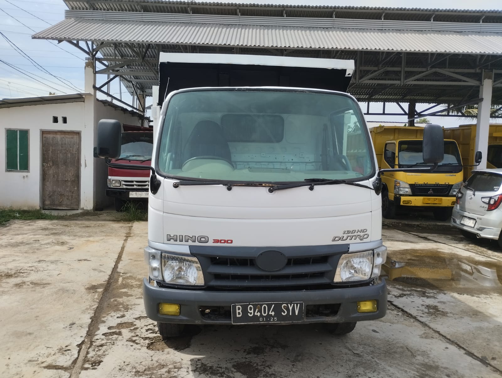 2014 Mitsubishi Pajero Sport Exceed MT 4x2 2014 Mitsubishi Pajero Sport Exceed MT 4x2