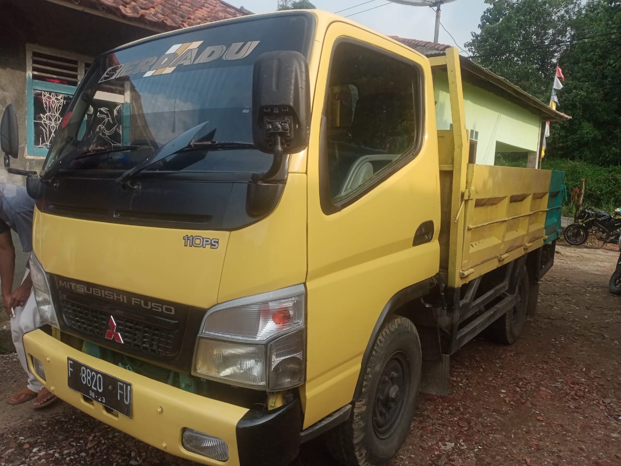 2008 Mitsubishi L300 2008 Mitsubishi L300