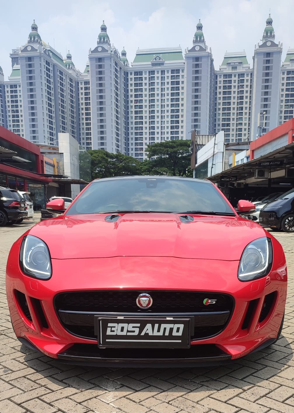 2015 Jaguar F-Type Coupe Coupe 3.0 L AT 2015 Jaguar F-Type Coupe Coupe 3.0 L AT