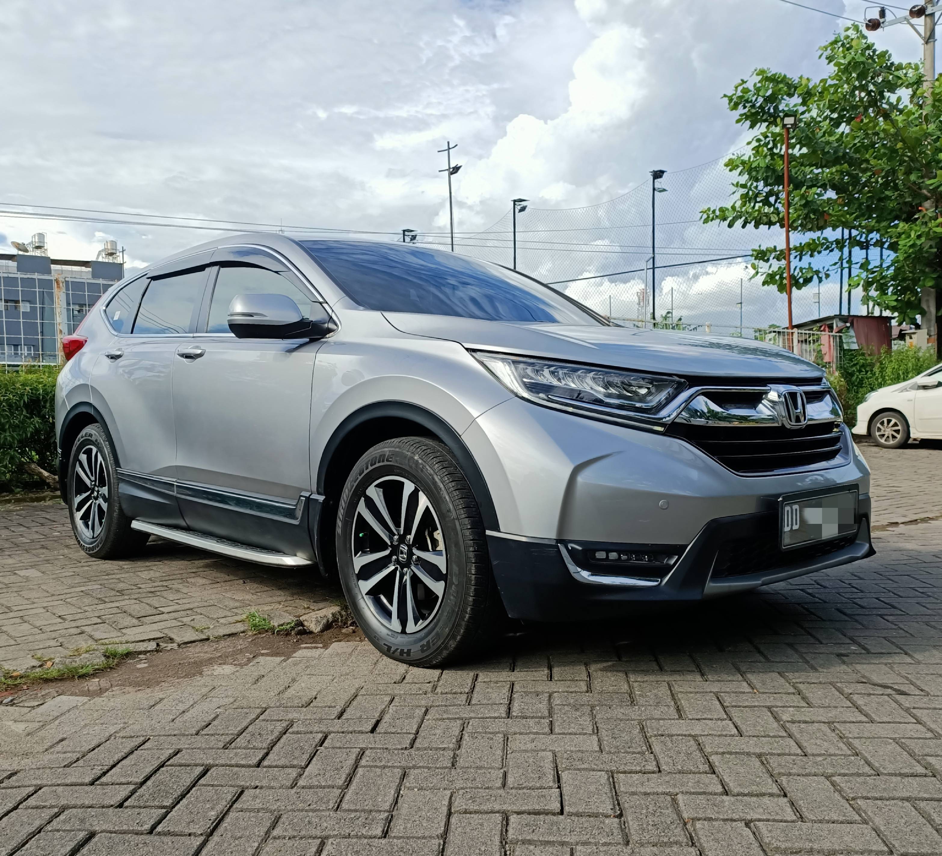 Second Hand 2018 Honda CRV 1.5L Turbo Prestige Second Hand 2018 Honda CRV 1.5L Turbo Prestige