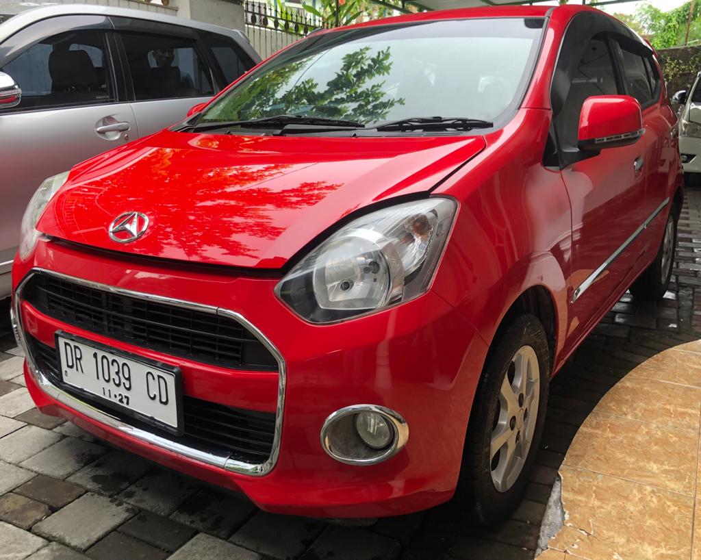 2016 Daihatsu Ayla  1.0 X MT 2016 Daihatsu Ayla  1.0 X MT