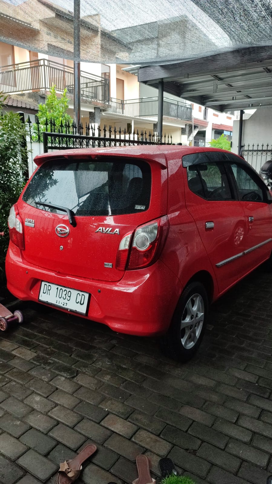 2016 Daihatsu Ayla  1.0 X MT 2016 Daihatsu Ayla  1.0 X MT